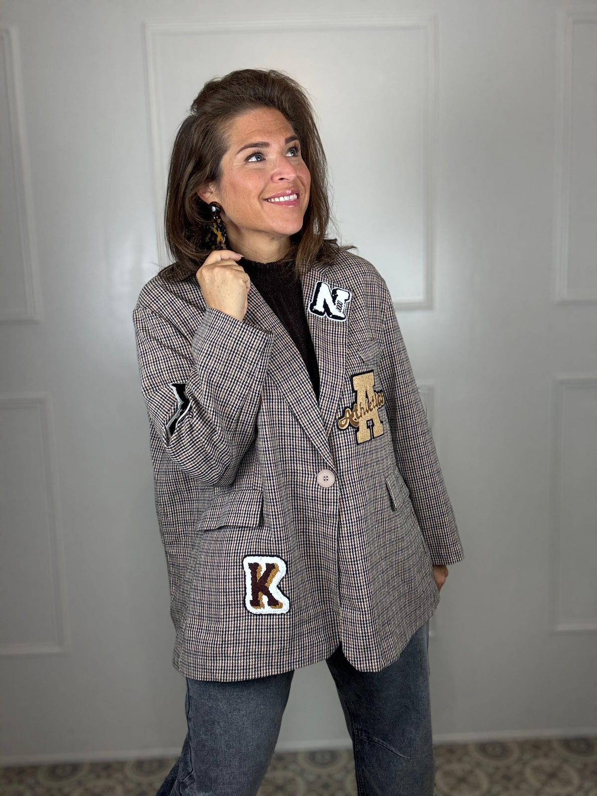 Oversized blazer patches